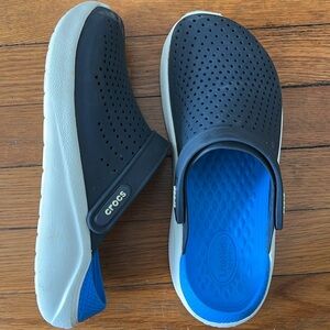 Blue Croc LiteRide worn a few times